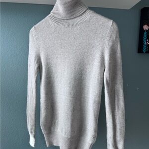 Chloe Gray Cashmere Turtleneck Sweater XS